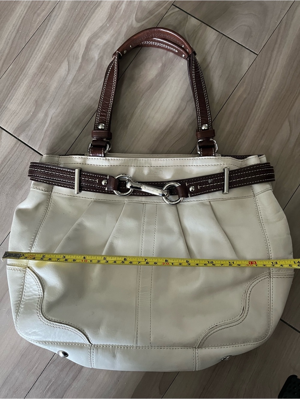 Coach Hampton Purse - Picture 9 of 10